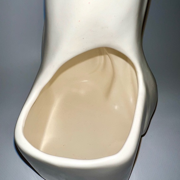 Mid Century Virgin Mary Madonna Vase Planter - Picture 5 of 10